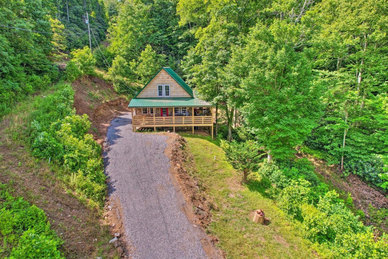 Charming Fancy Gap Cabin With Deck And Gas Grill! Zewnętrze zdjęcie